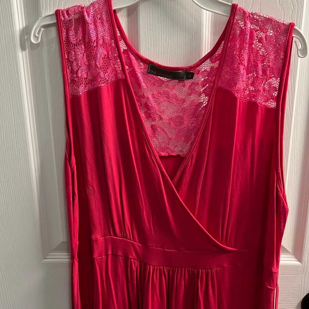 Pink clove pink dress.